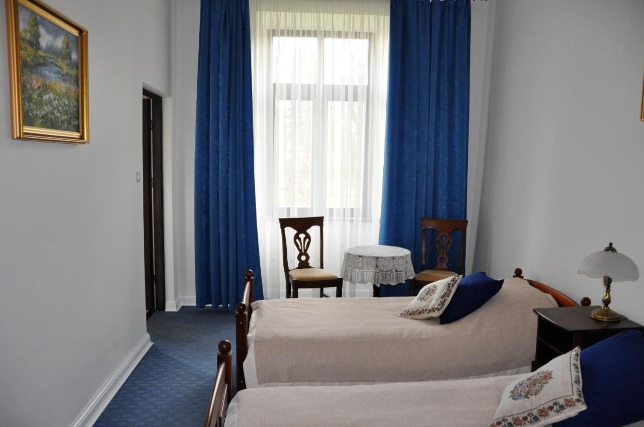 Folwark Goscino-Dwor Bed & Breakfast Bilik gambar
