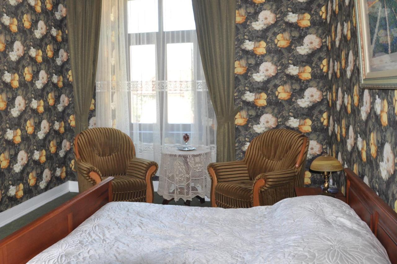 Folwark Goscino-Dwor Bed & Breakfast Bilik gambar